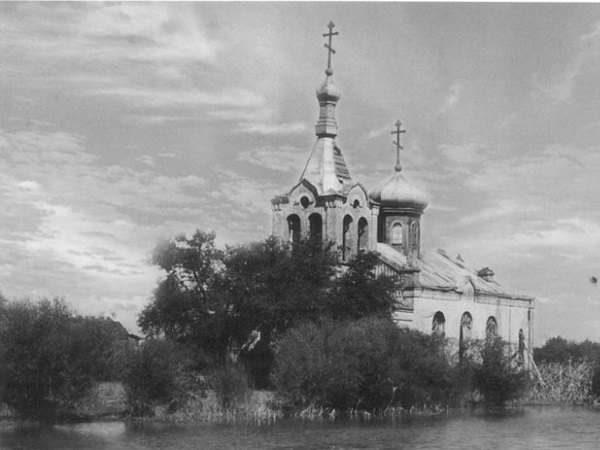 Свято-николаевская церковь в затоне. Харбин, китай