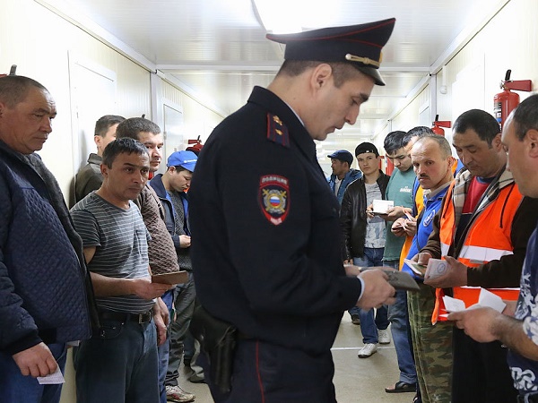 Трудовые мигранты продолжают искать в России лучшей жизни