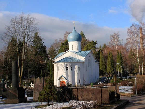 Церковь св. Пророка илии на православном кладбище. Хельсинки, Финляндия