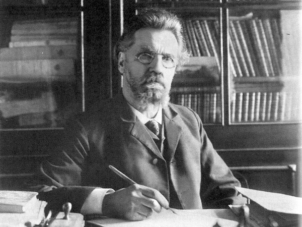 17 сентября 2026 года - Циолковский Константин Эдуардович : 169 лет со дня рождения 