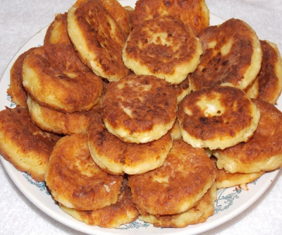 Сырники с яйцом